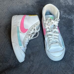NIKE BLAZER vintage pastel 6.5 womens